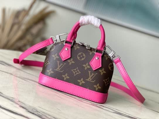 L X V Handbag 18x12x8cm
