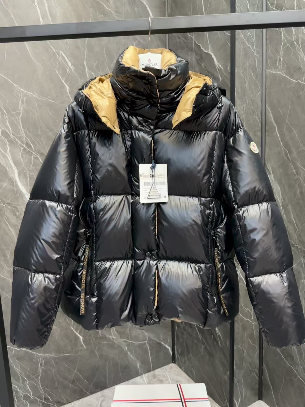 MONC Down Jacket Puffer Coat(Women's style)