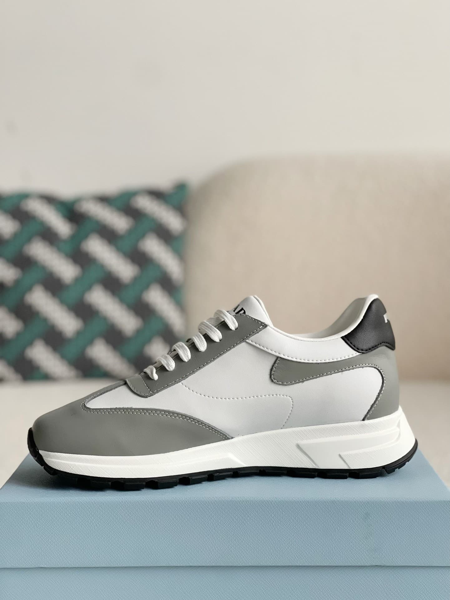 PRD Sneakers