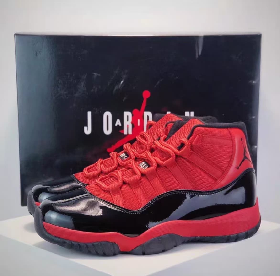 JRD 11 Retro “Black RED”