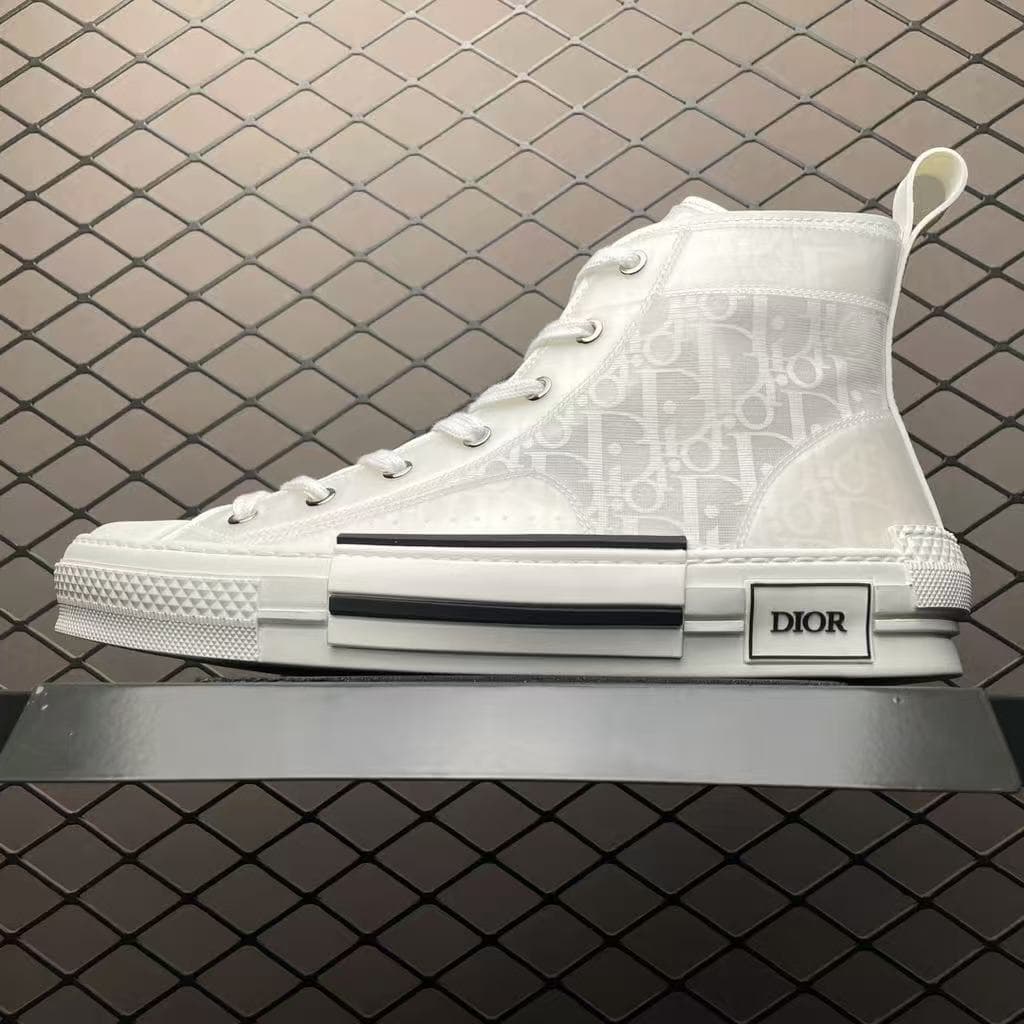 DR B23 Sneaker