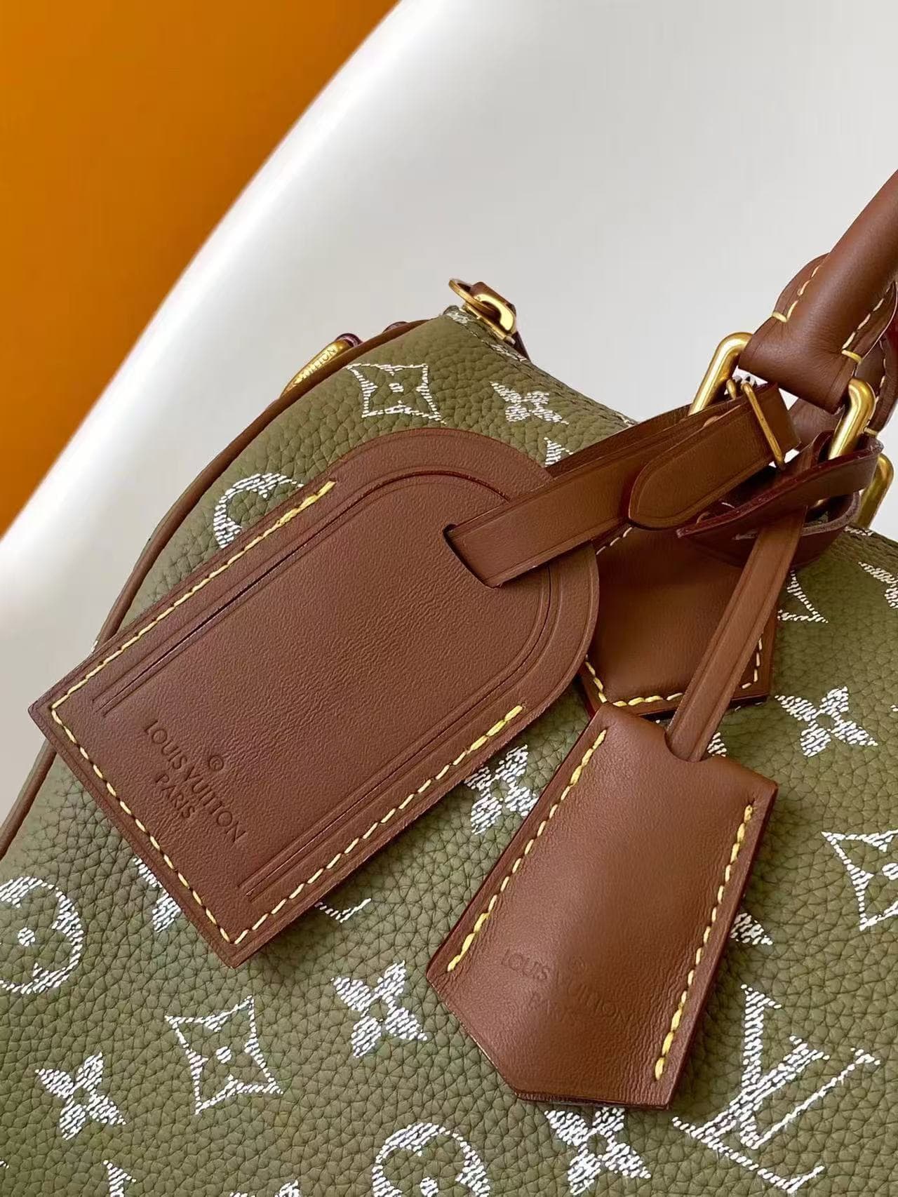 L X V M15241 Bandouliere 2025 25*15*15CM