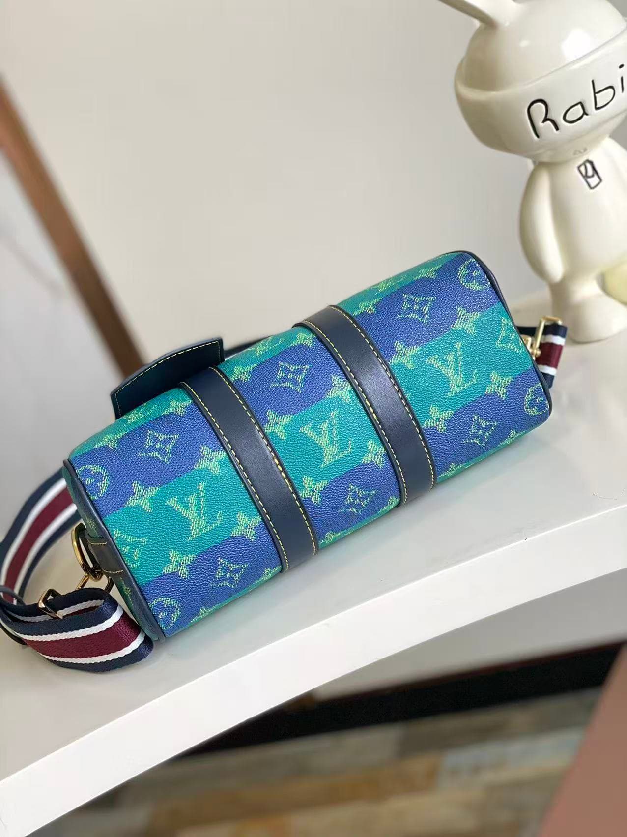 L X V KEEPALL M25786 2025 25*15*11CM