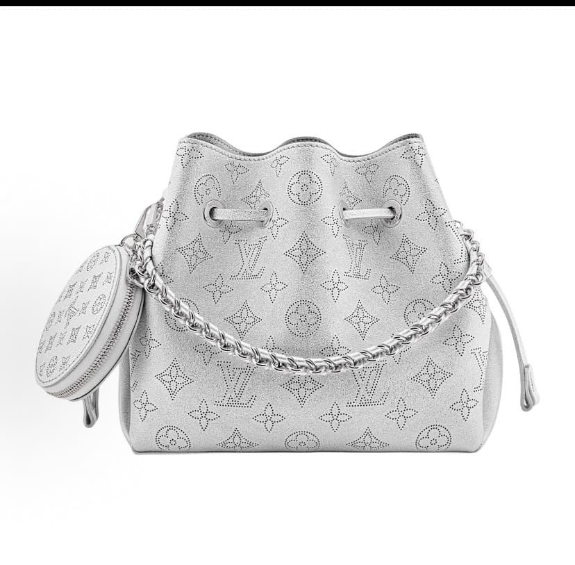 L X V Shoulder bag 22x14x19cm(Multiple colors)
