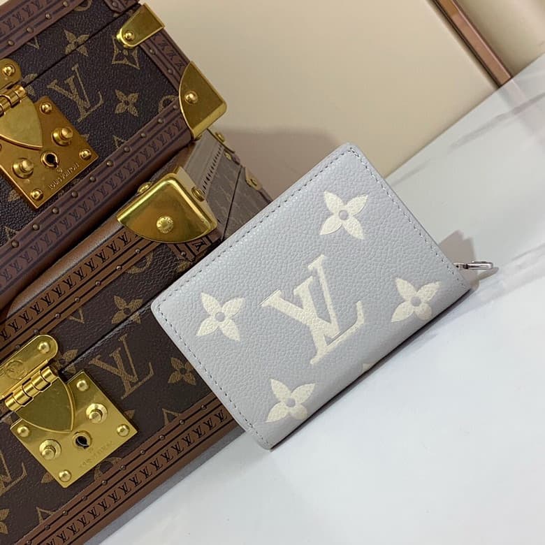 L X V Card holder/Wallets(Multiple sizes)
