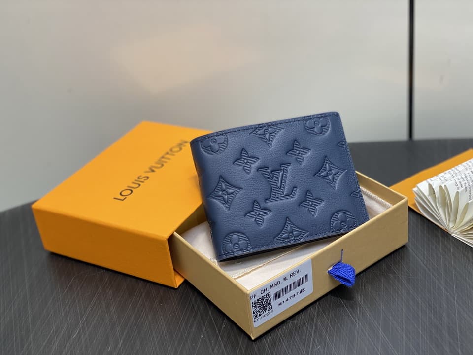 L X V Card holder/Wallets(Multiple sizes)