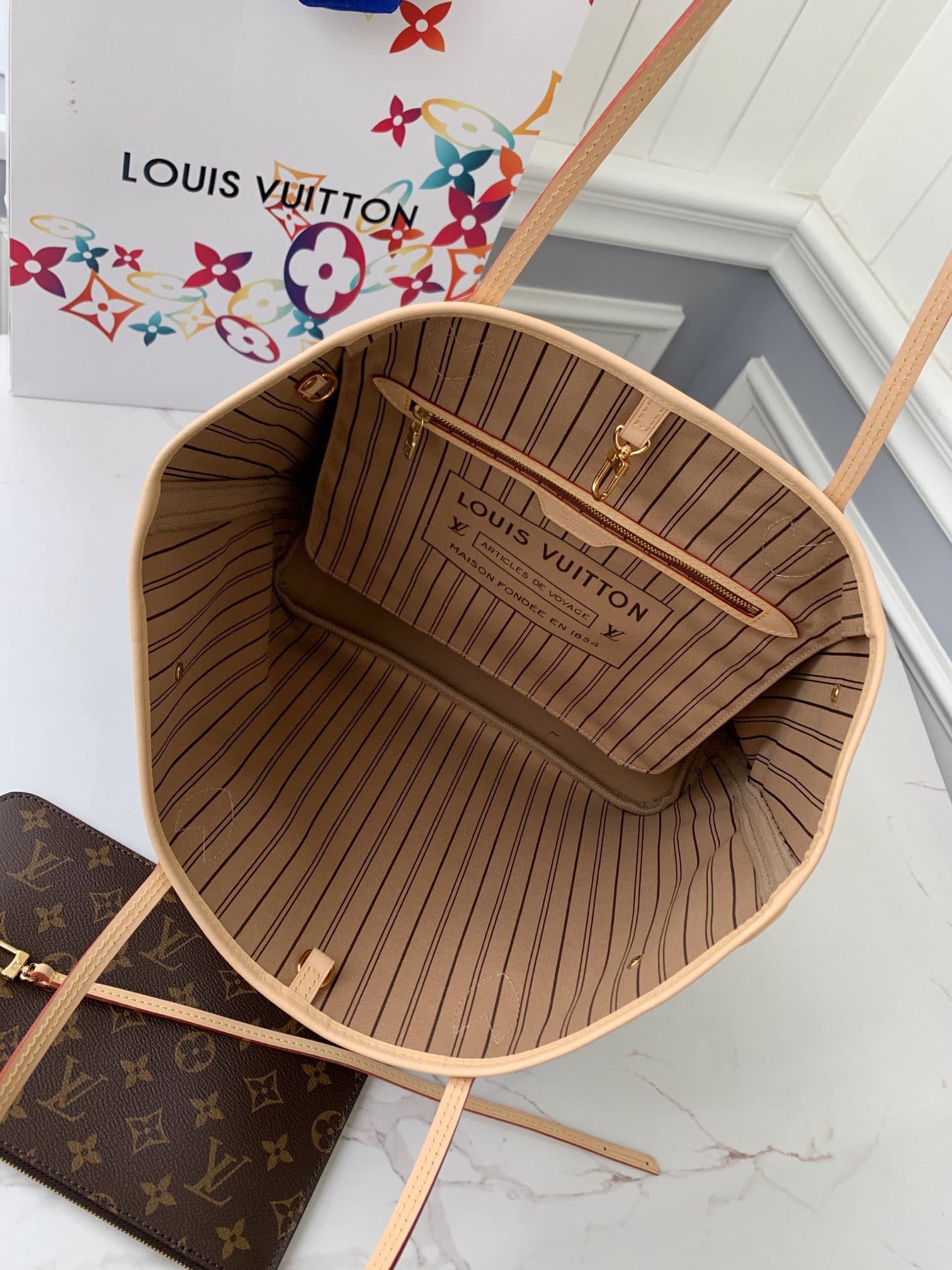 L X V NEVERFULL(Multiple colors/sizes)