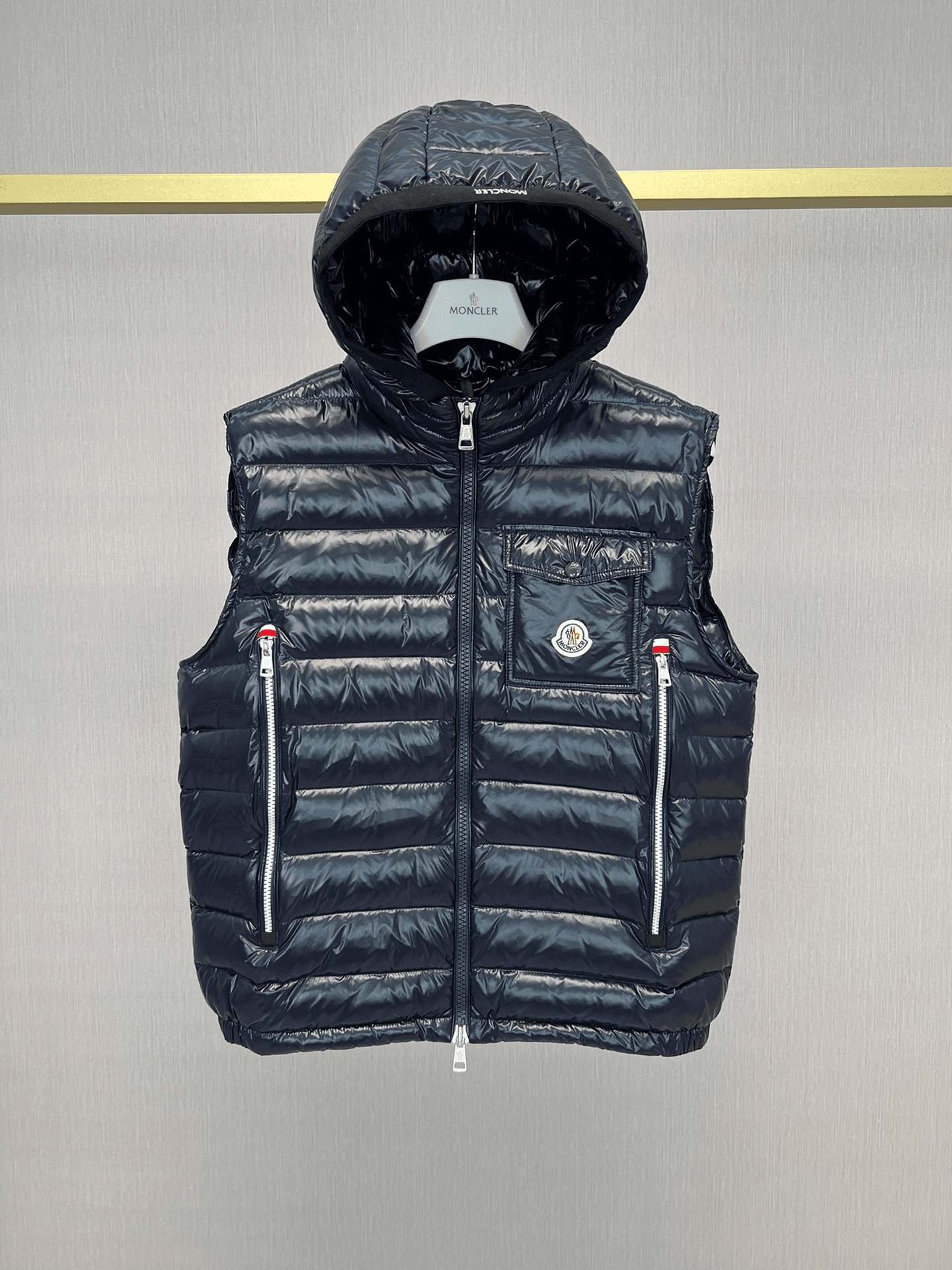 MONC Early Fall Ragot Series Breathable Hooded Vest Jacket