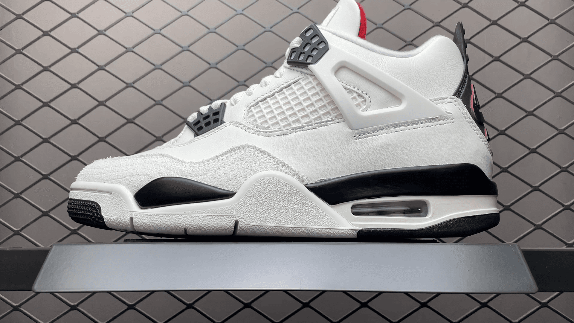 JRD 4 Sneakers IM4002-100