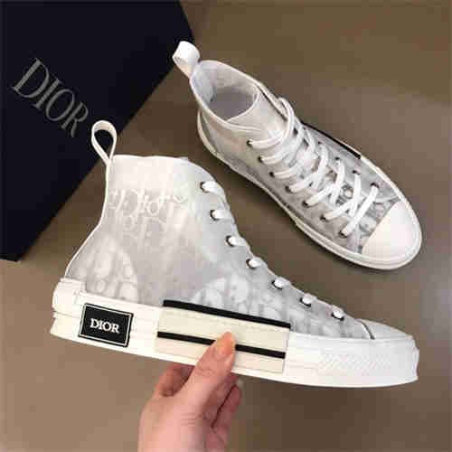 DR Sneaker