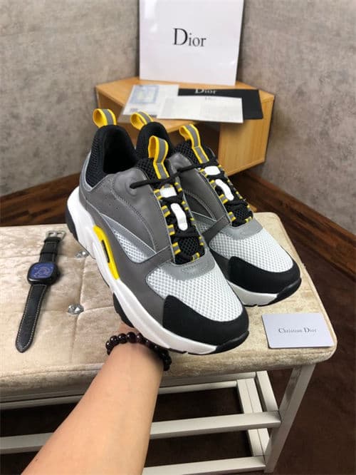 DR B22 SNEAKER