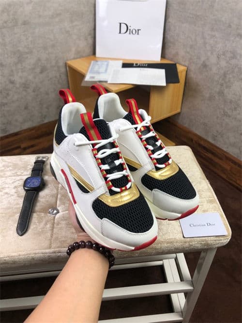 DR B22 SNEAKER