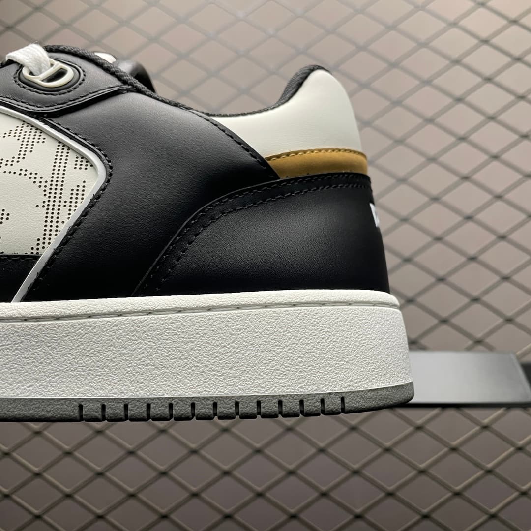 DR B27 Sneakers