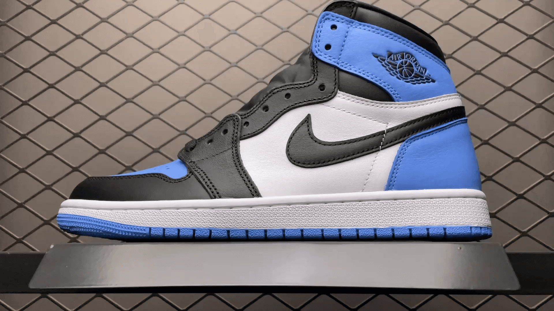JRD 1 High OG UNC Toe DZ5485-400