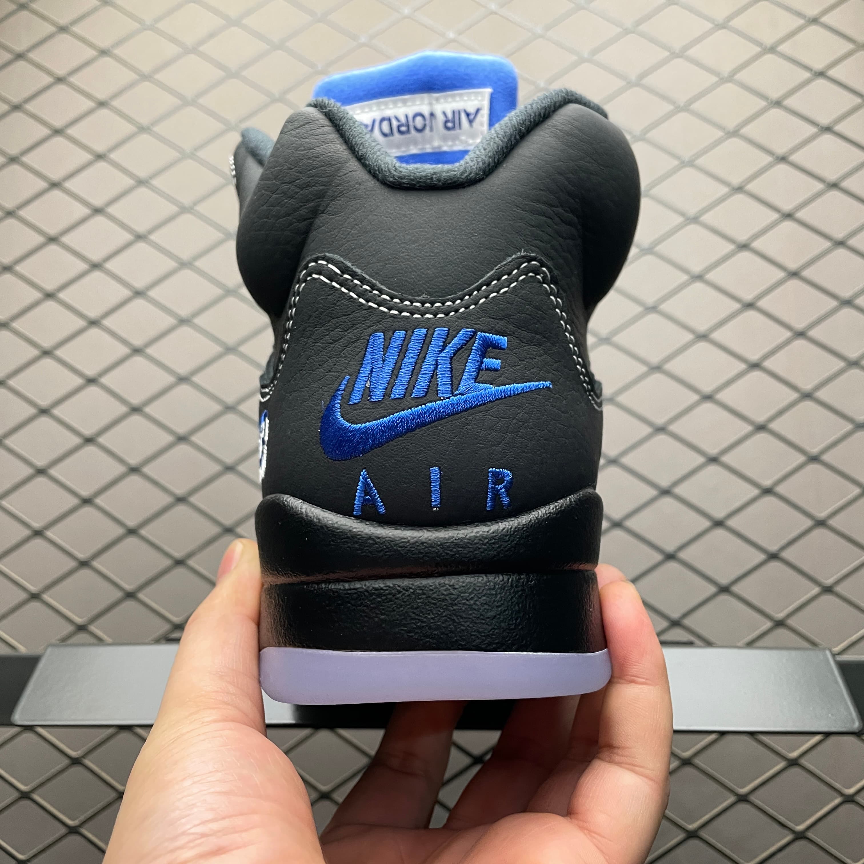 JRD5 Retro DV4982-004
