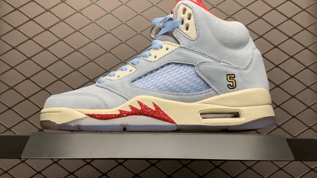 JRD5 Trophy Room Ice Blue CI1899-400