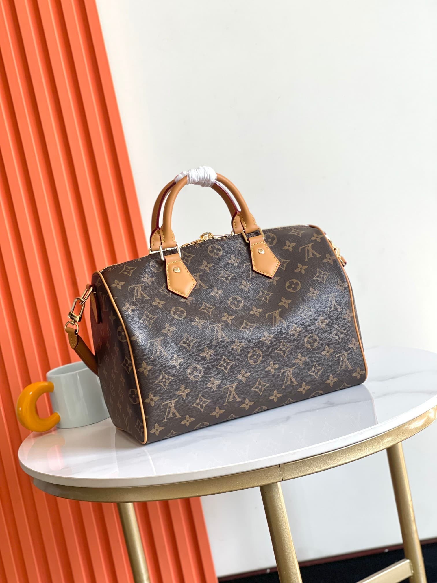 L X V Speedy soft M11945 21x17x30cm