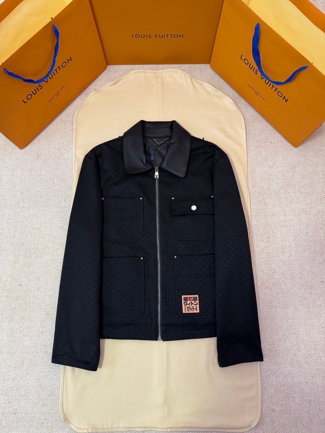 L X V Jacket coat