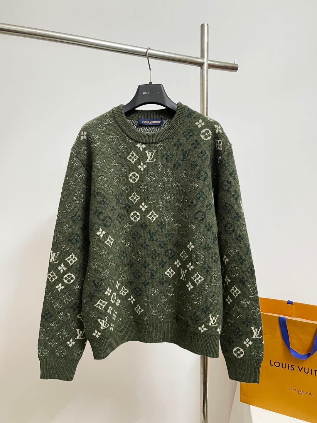 L X V Sweater