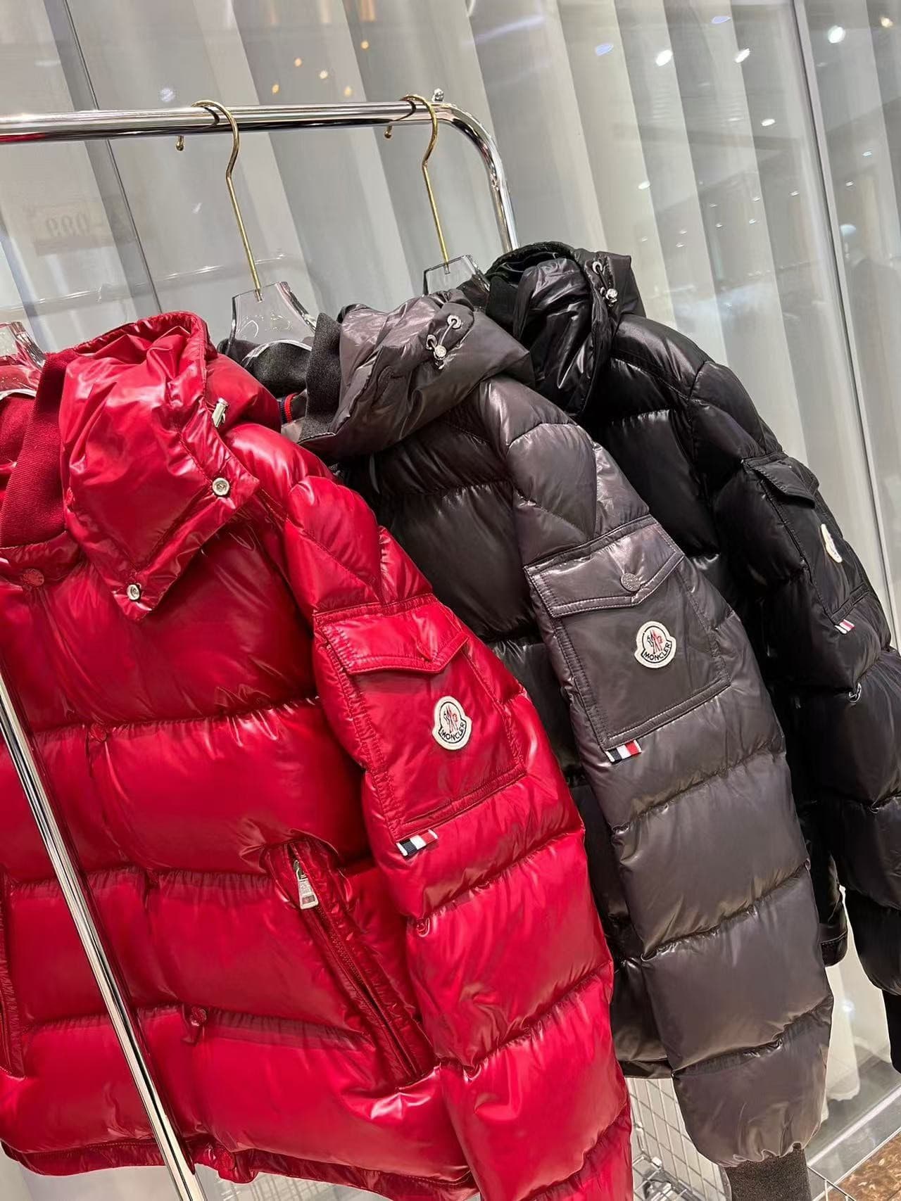 MONC 24ss puffer Jacket