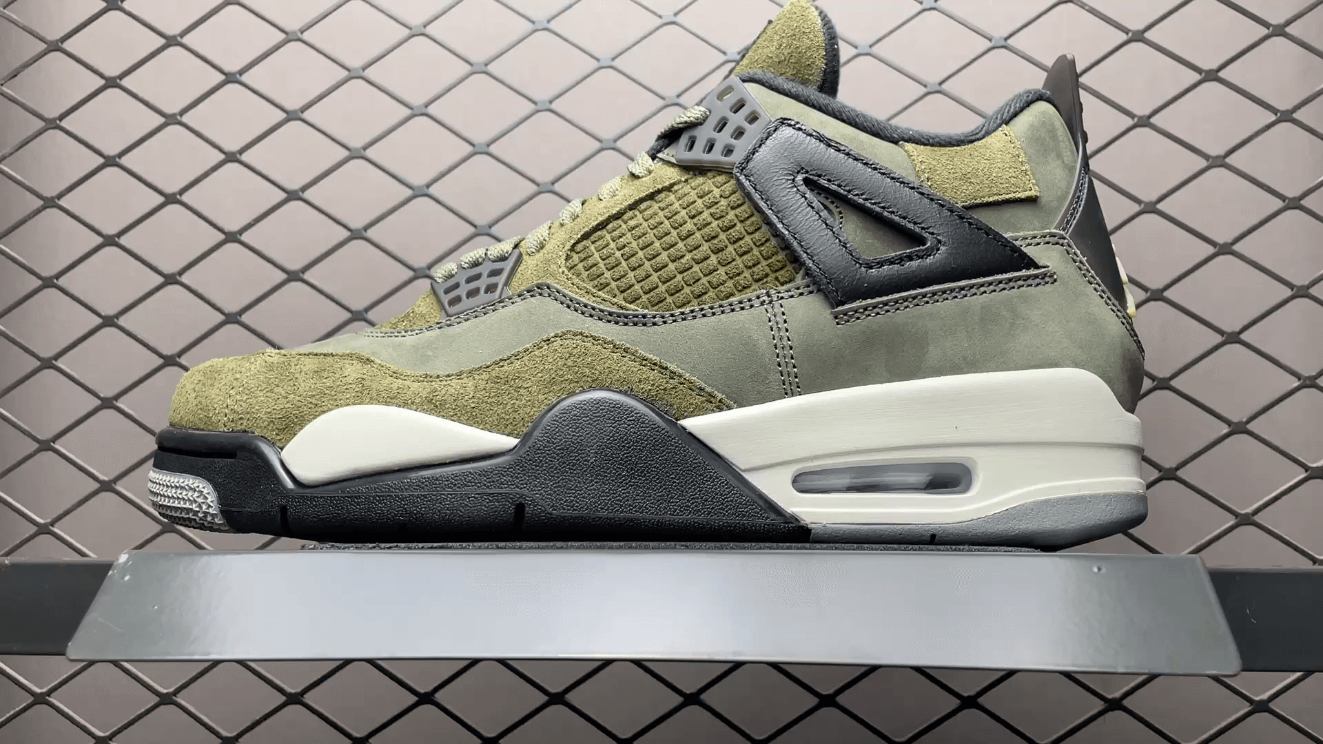 JRD 4 Retro SE Craft Medium Olive FB9927-200