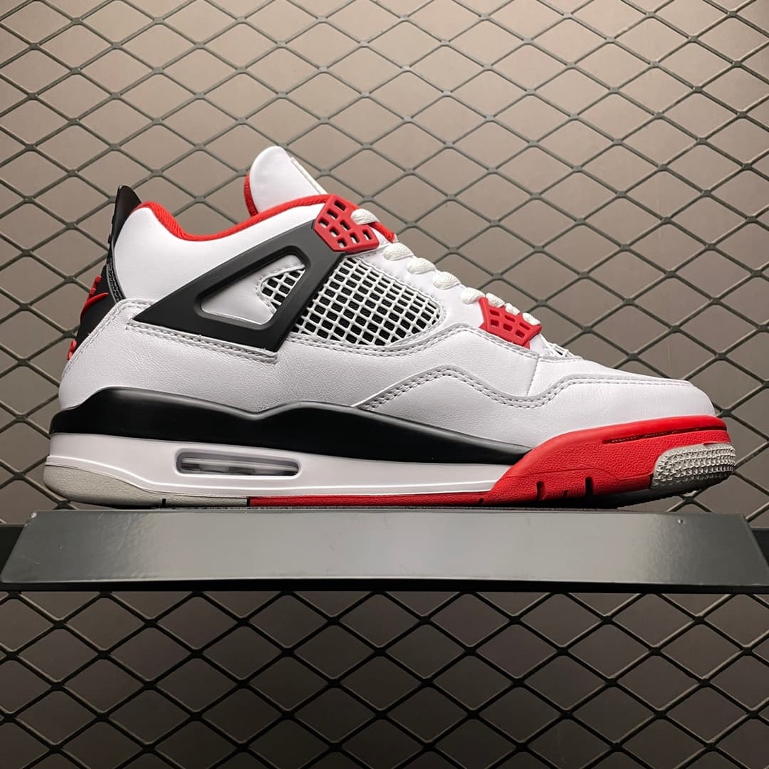 JRD 4 Retro "Fire Red DC7770-160