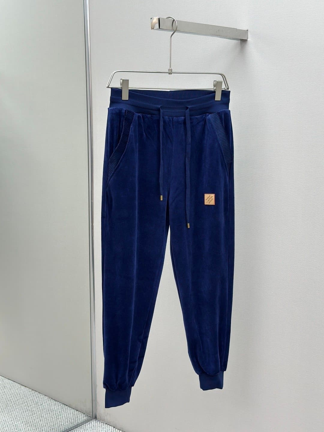 L X V Velvet sweatpants