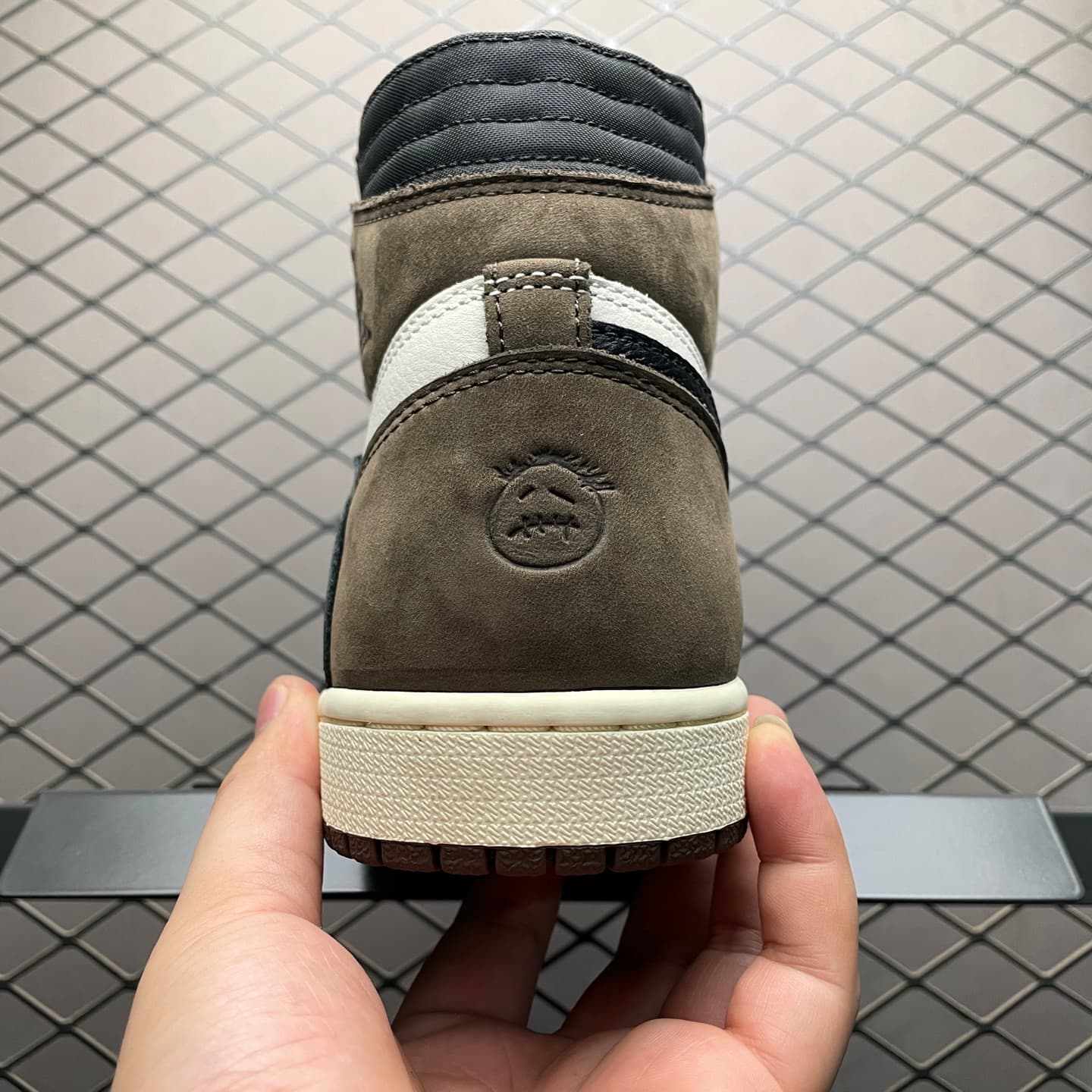 JRD 1 Retro High OG SP "Travis Scott" CD4487-100
