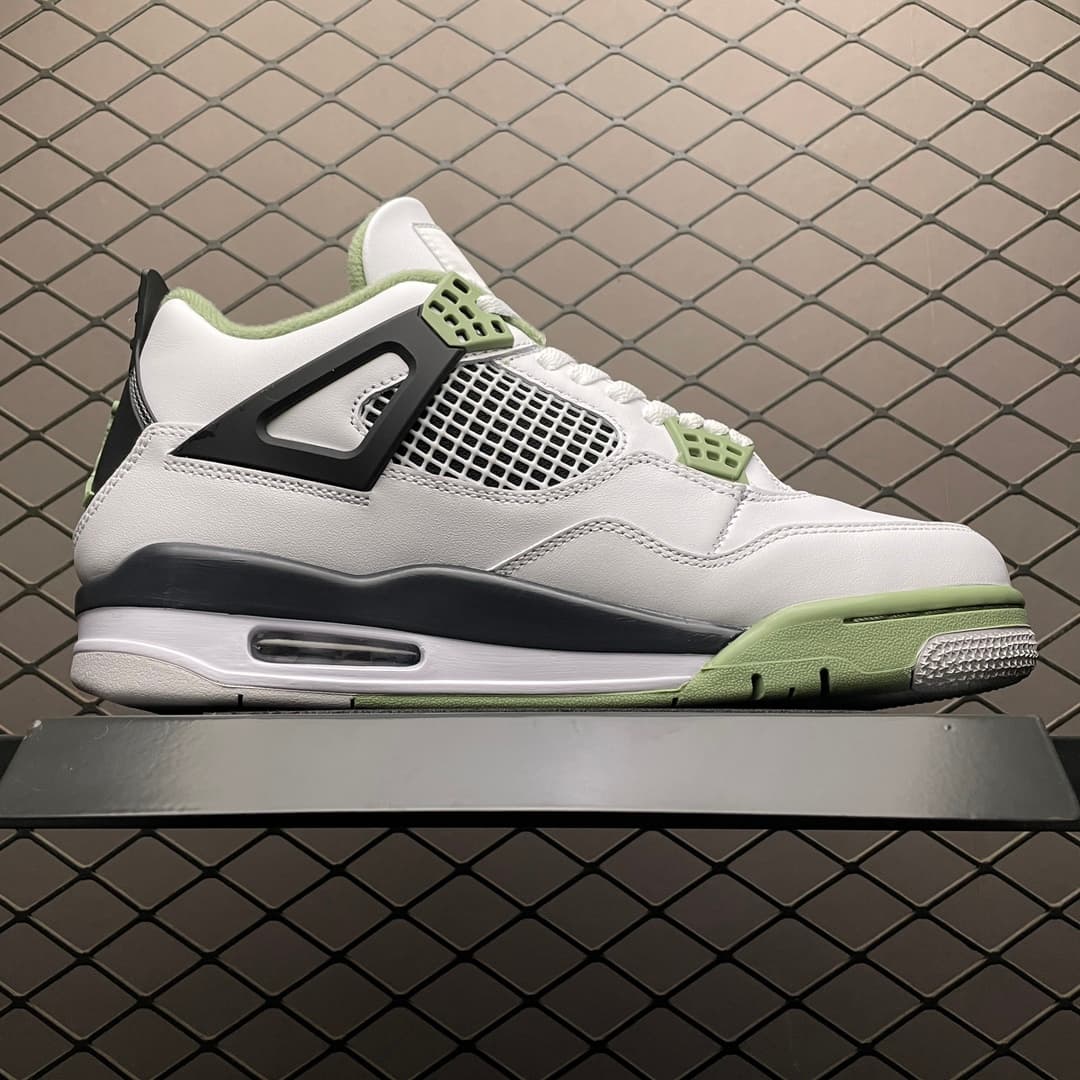 JRD 4 Retro Seafoam AQ9129-103