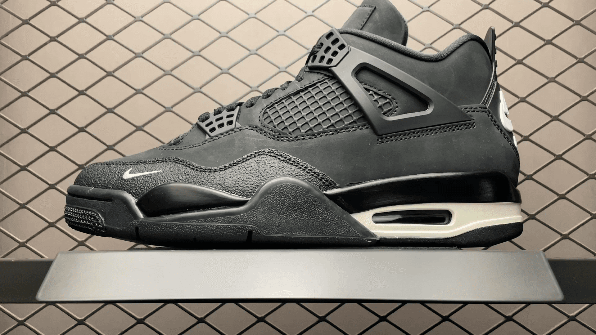 Nigel Sylvester x Air JRD 4 HF4340-001