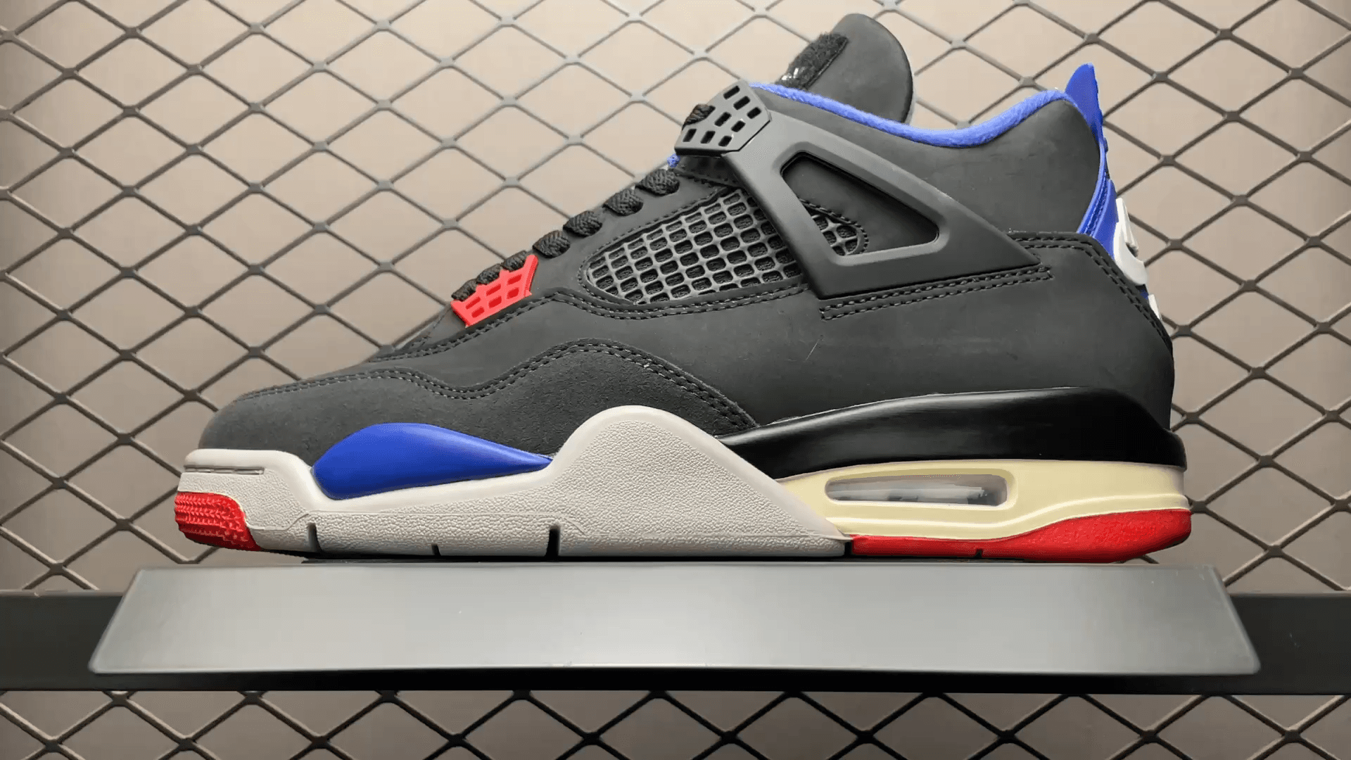 JRD 4 Sneakers FV5029-003