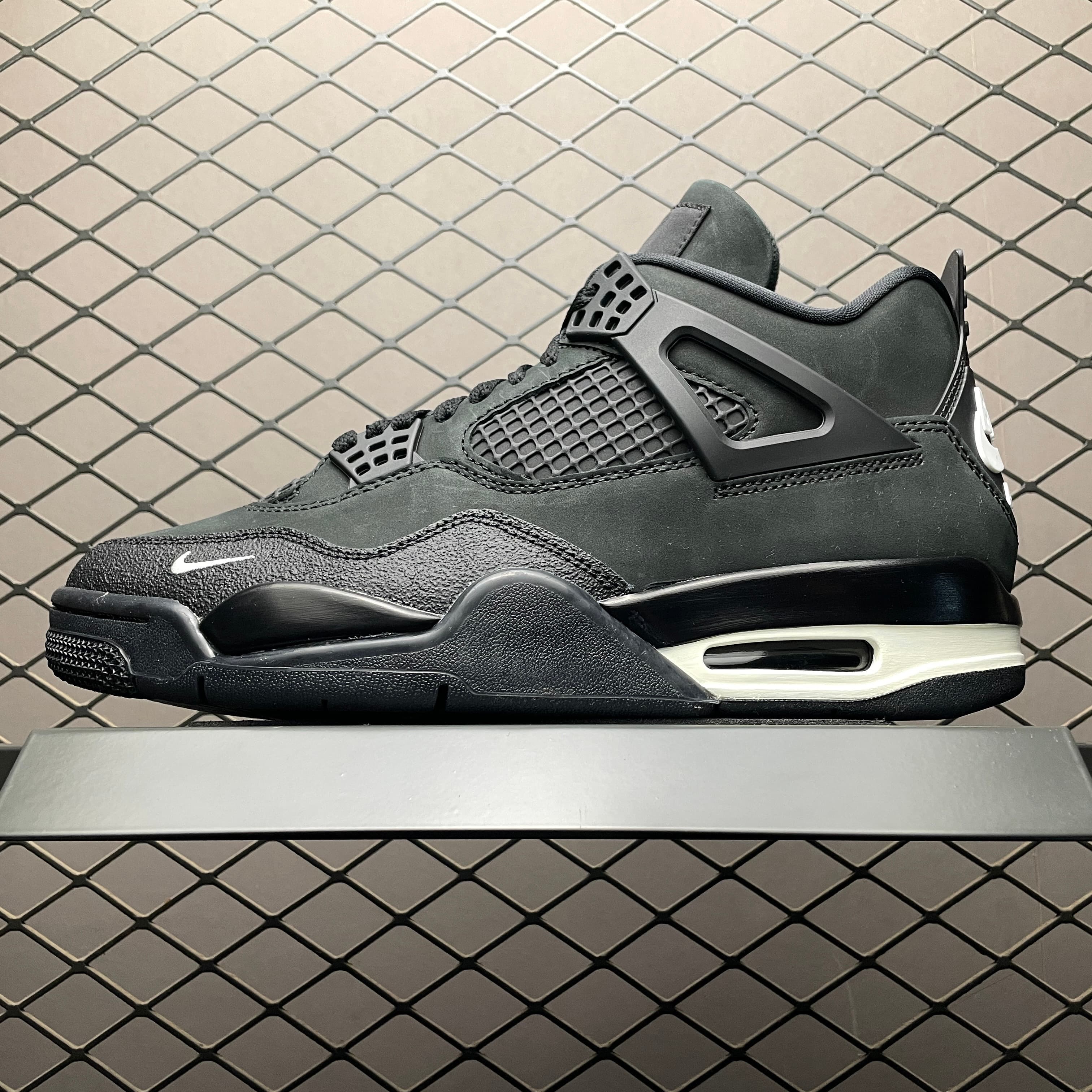 Nigel Sylvester x Air JRD 4 HF4340-001