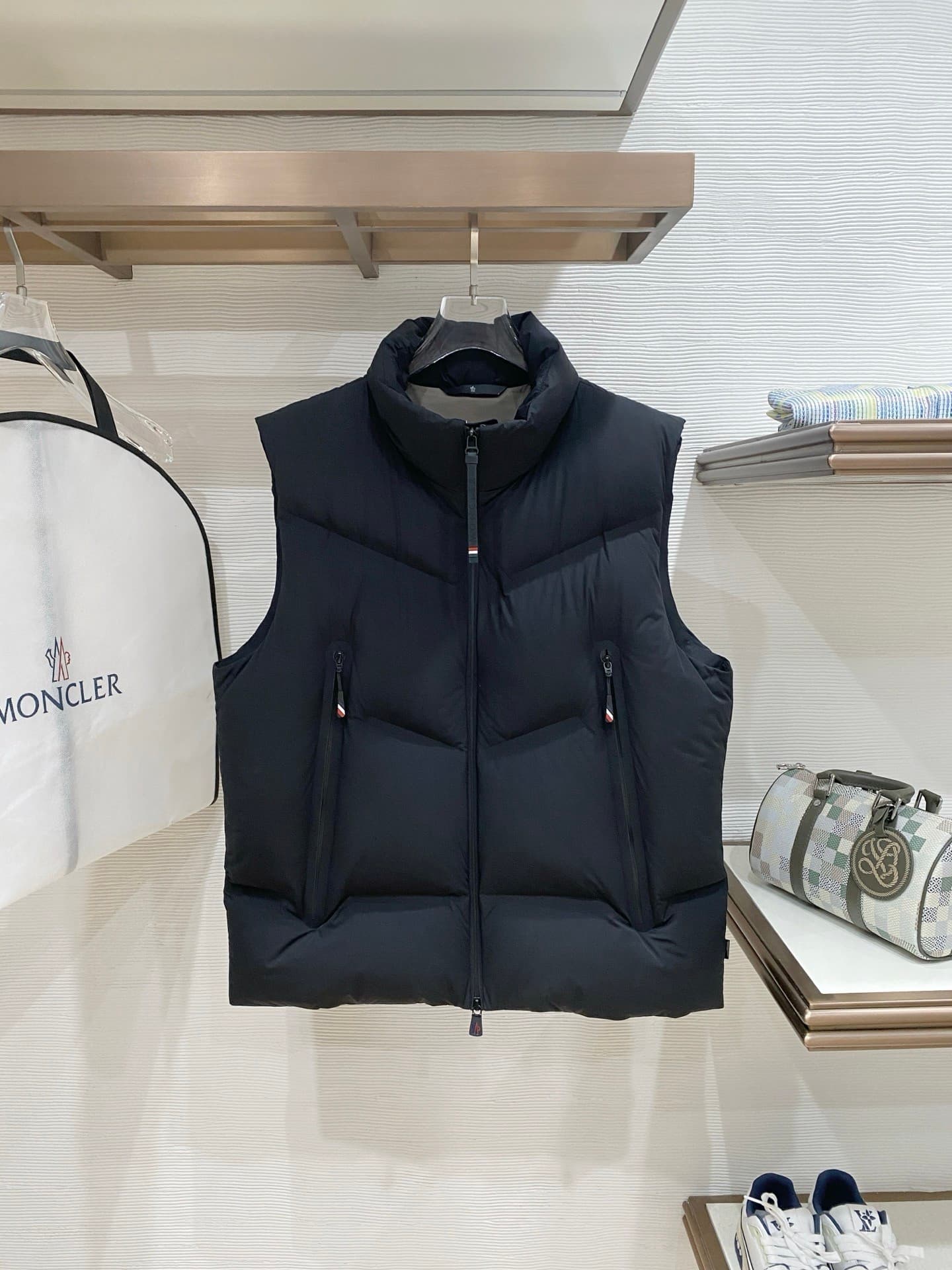 MONC Down vest jacket