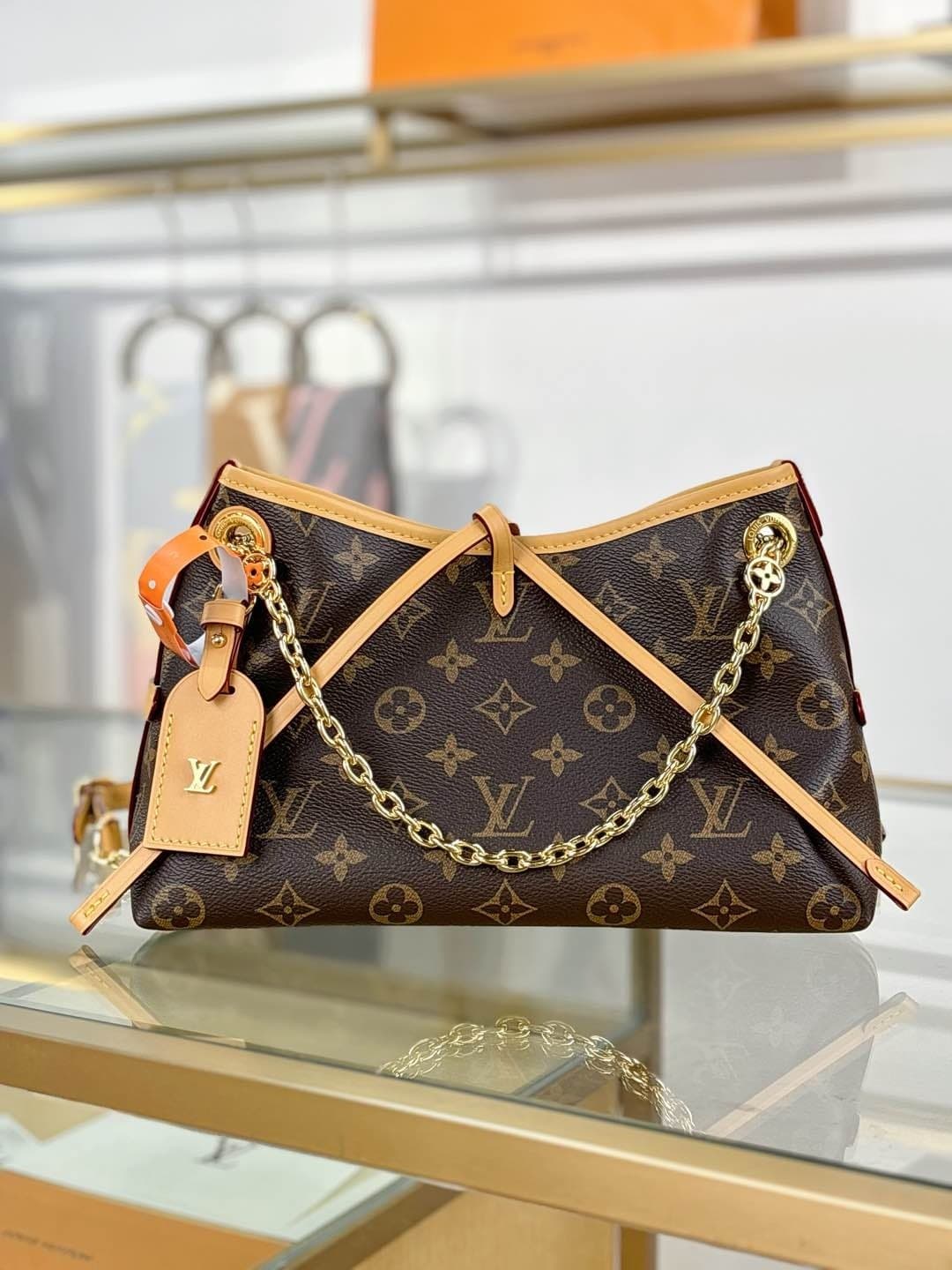 L X V CarryAll BB M13014 17x10x26cm