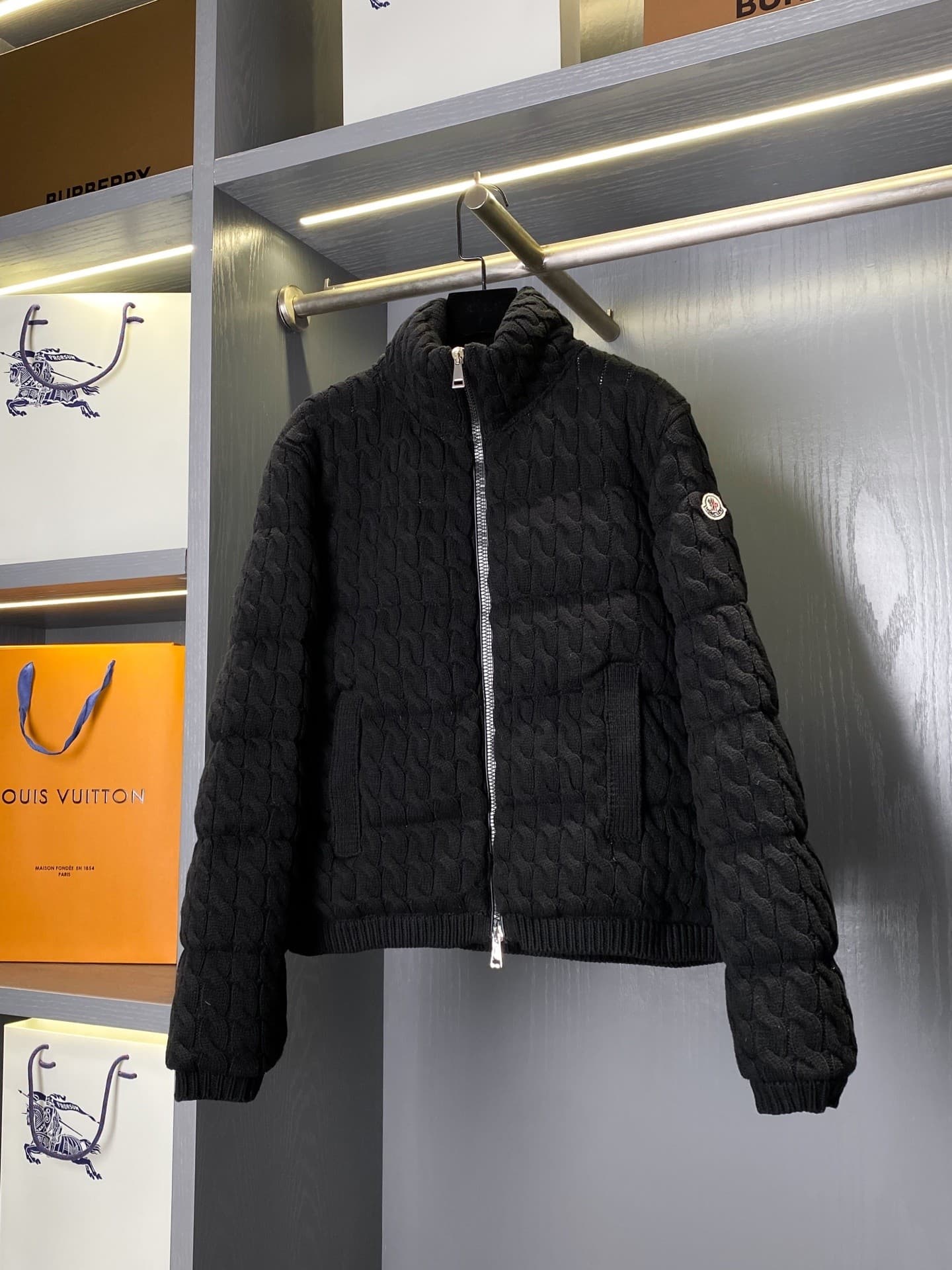 MONC Down Jacket(Multiple colors)