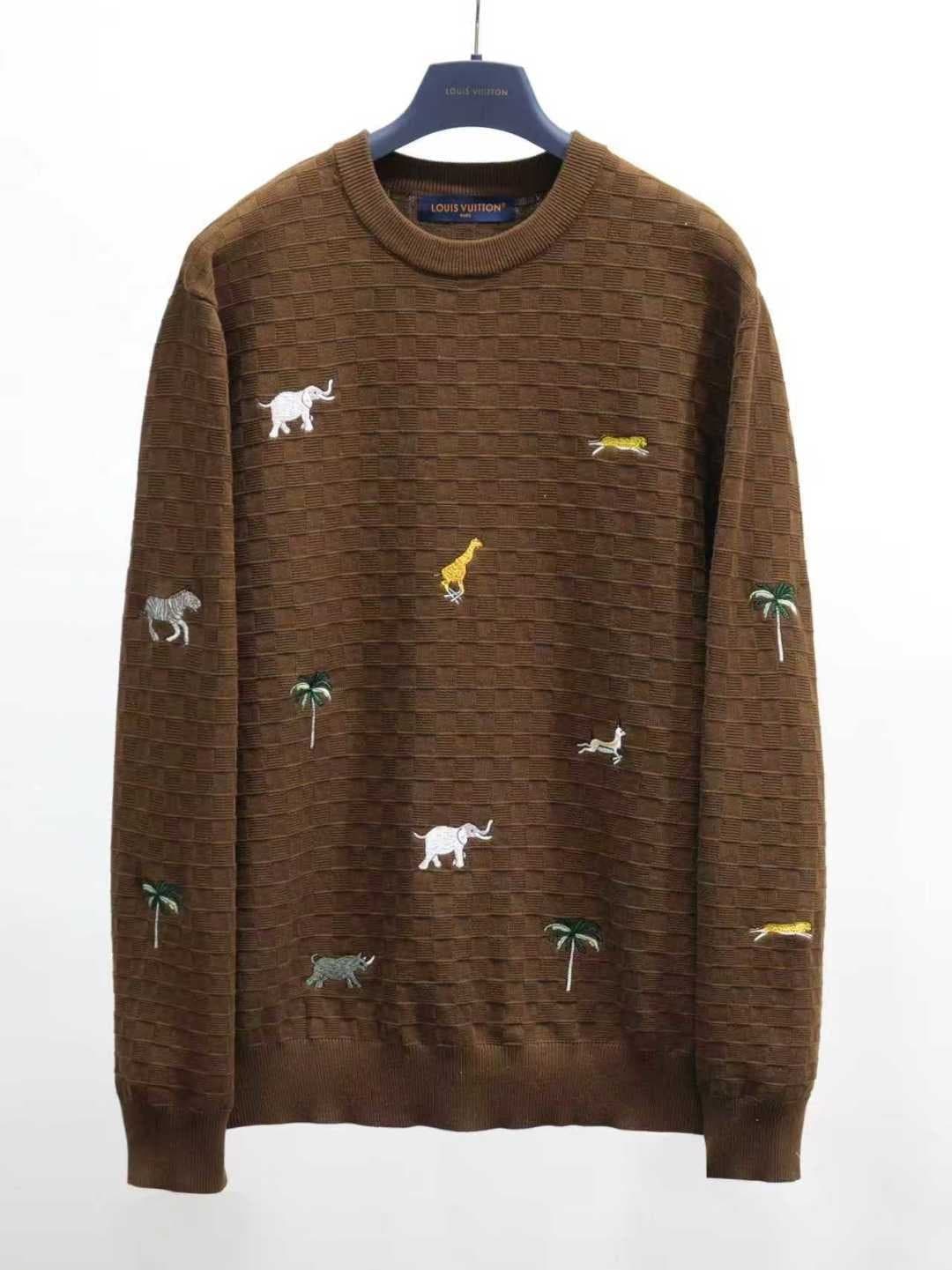 L X V Crew neck sweater