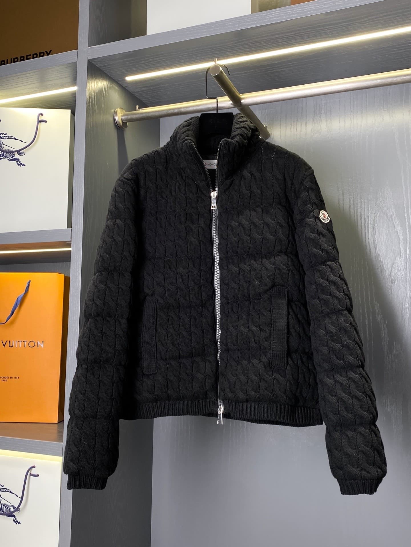 MONC Down Jacket(Multiple colors)