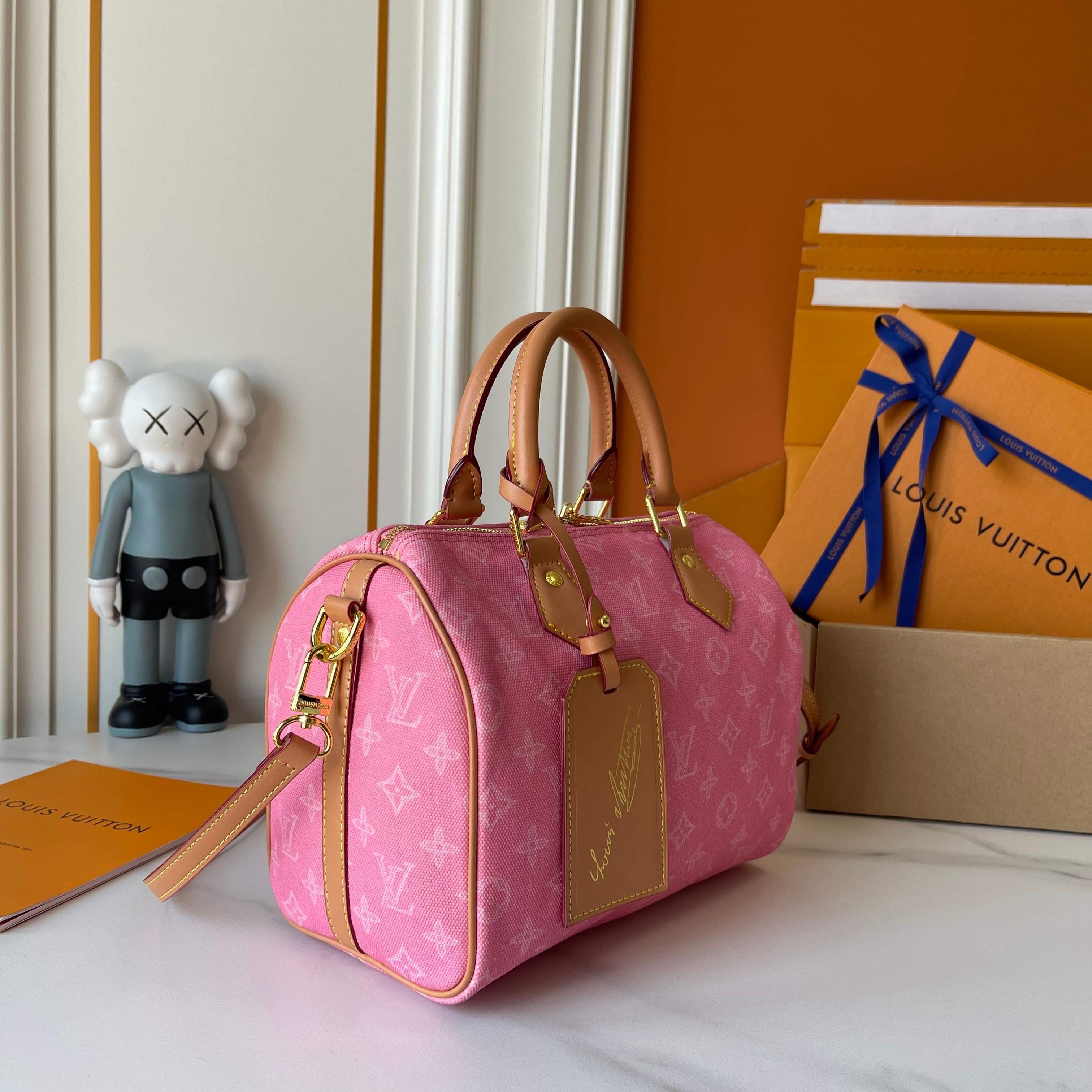 L X V SPEEDY BANDOULIÈRE 25 M27528 25x19x15cm