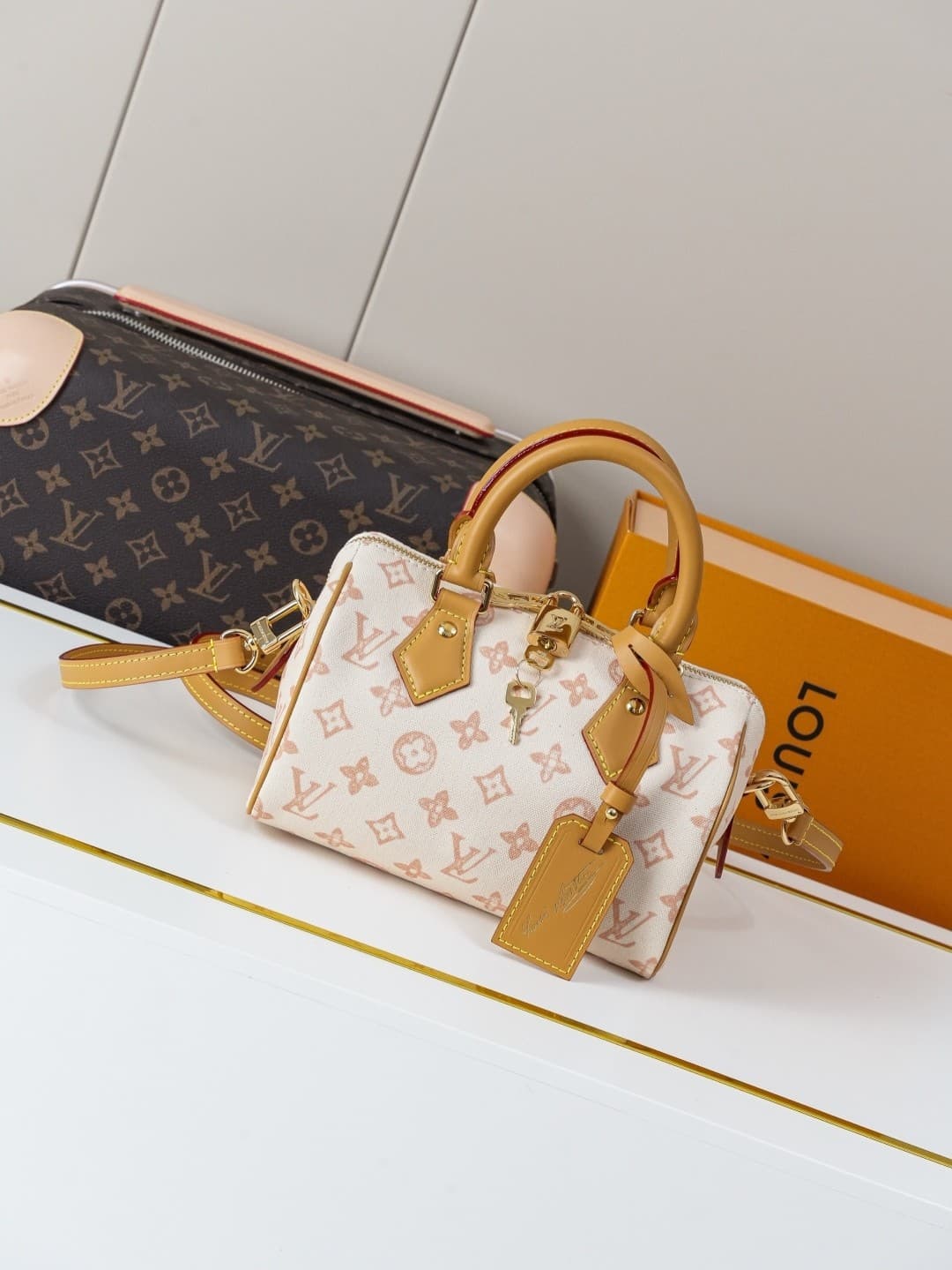 L X V SPEEDY BANDOULIÈRE20 M27951 20.5x13.5x12cm