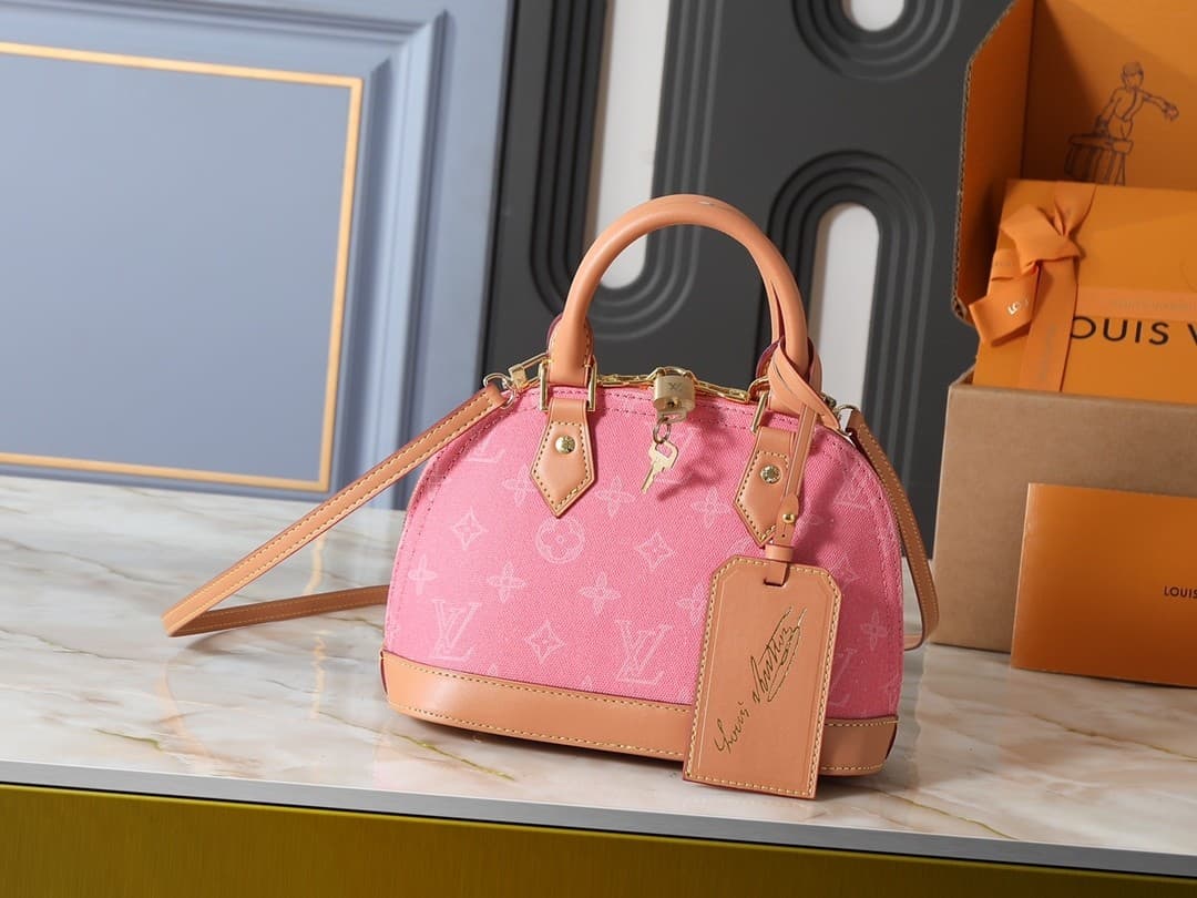 L X V ALMA BB M27526/M28272 23.5x17.5zx11.5cm(Multiple colors)