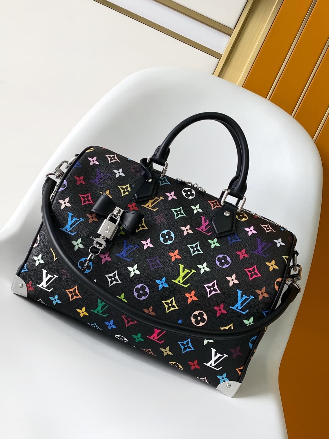 L X V Speedy Soft 30 30*21*17cm