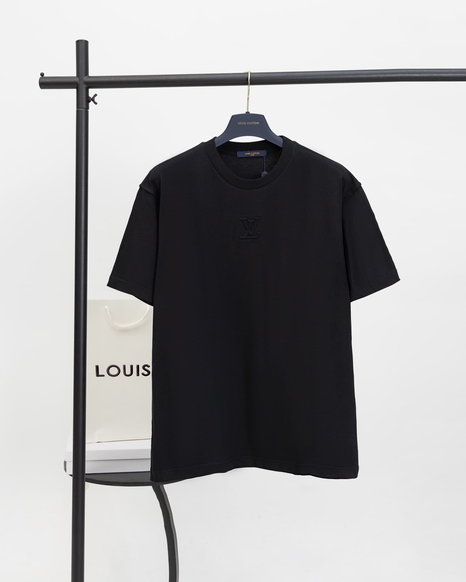 L X V T-shirt
