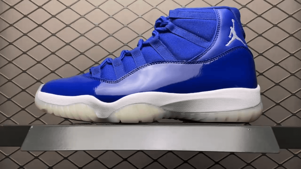 JRD 11 Retro blue AT7802-115