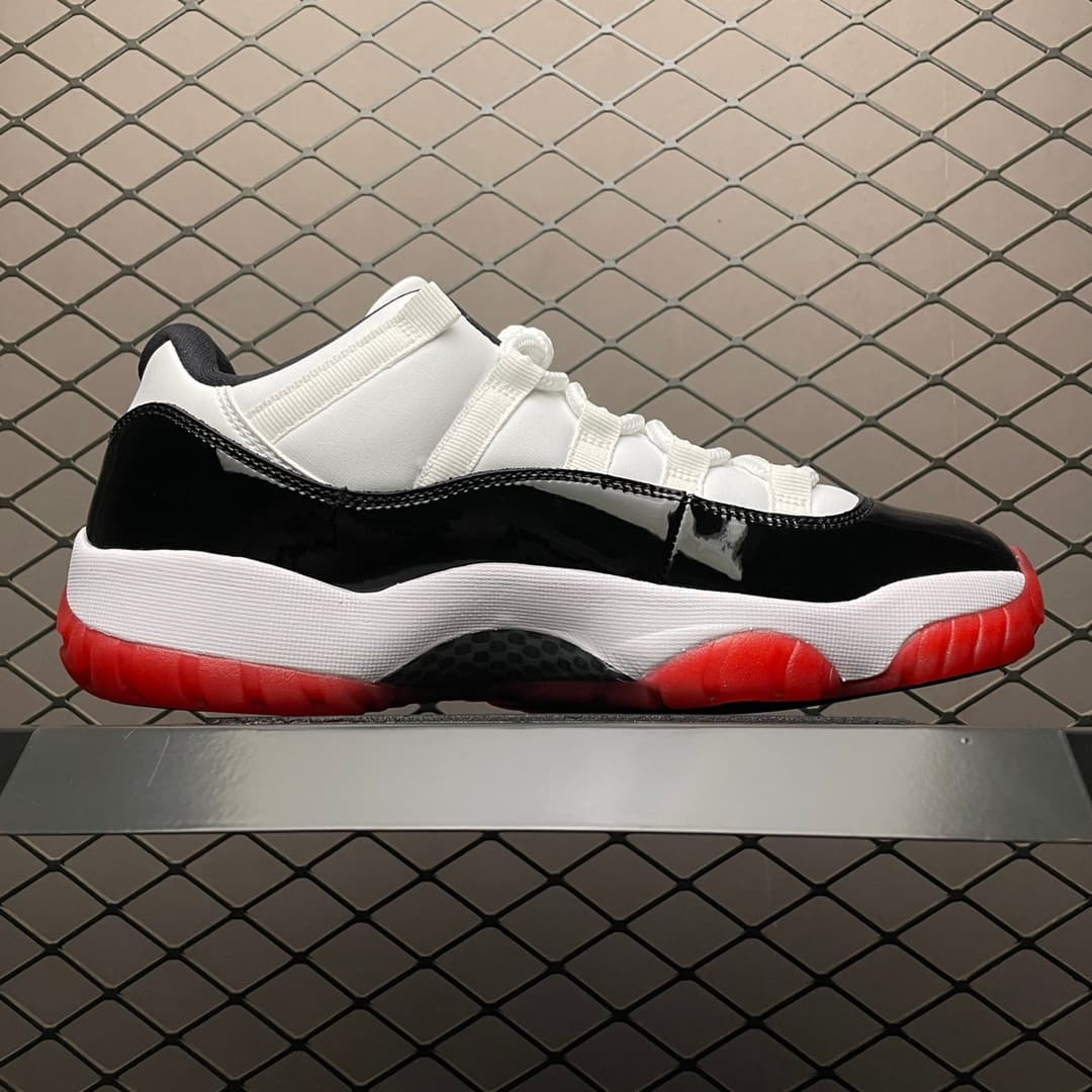 JRD 11 Retro Low Concord Bred AV2187-160