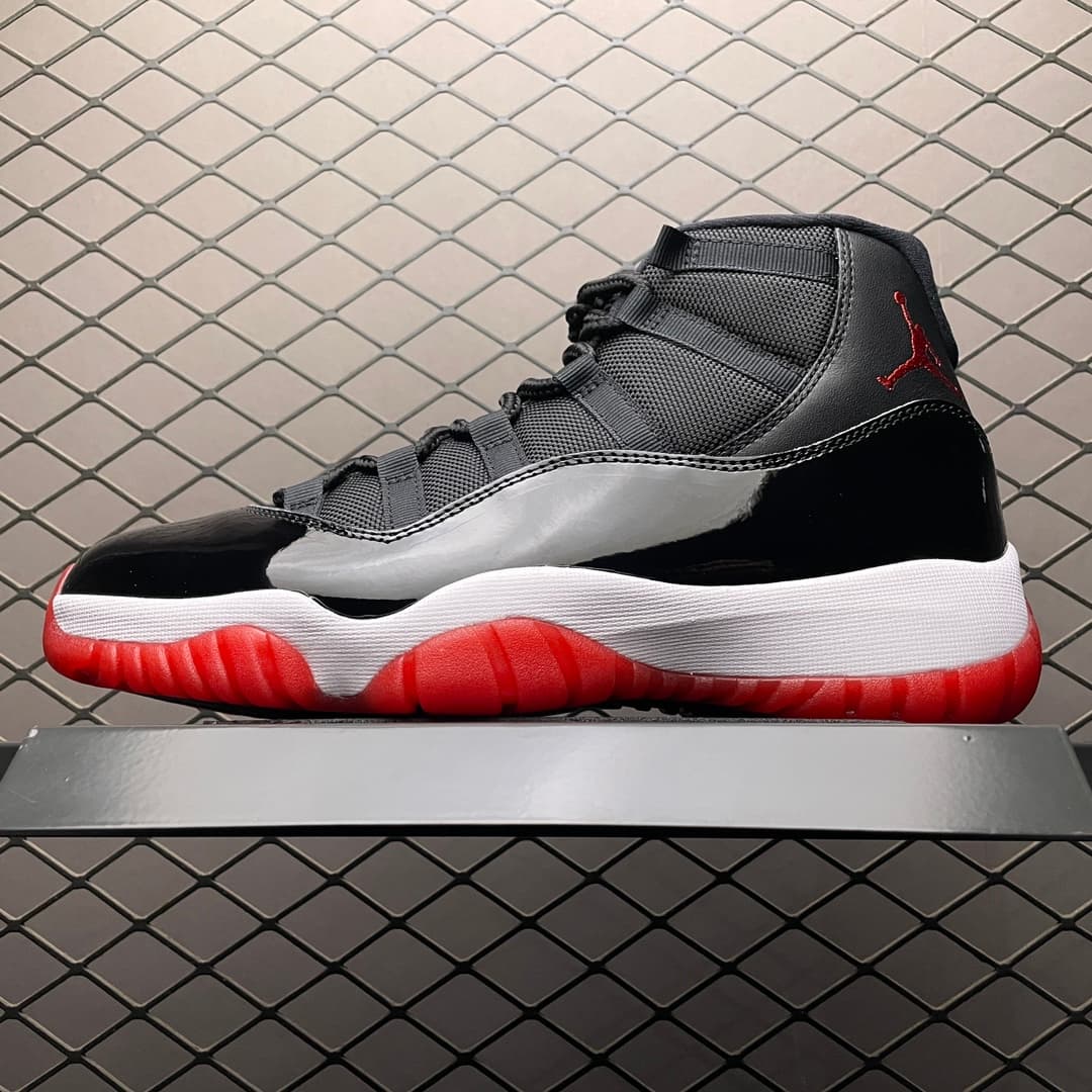 JRD 11 Retro Playoffs Bred 378038-061