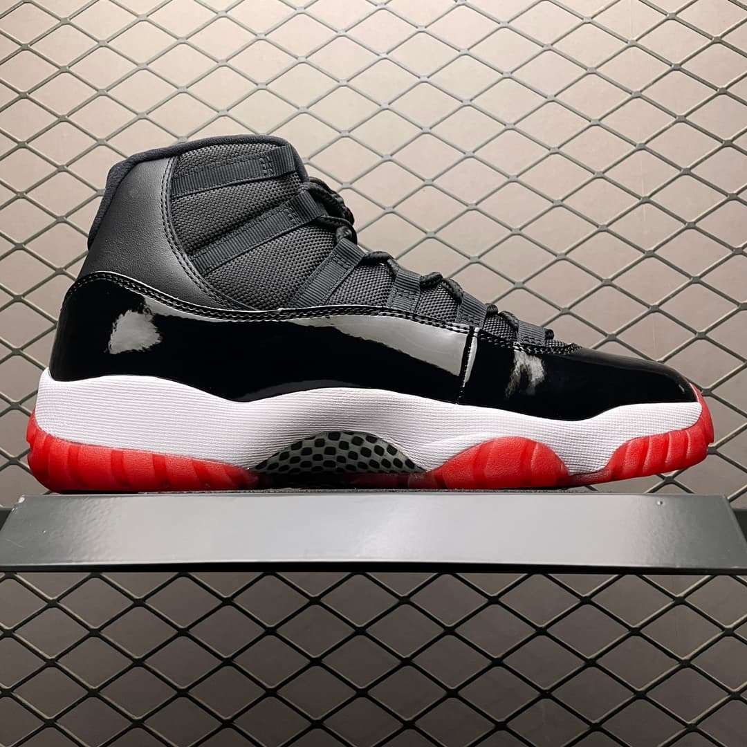 JRD 11 Retro Playoffs Bred 378038-061