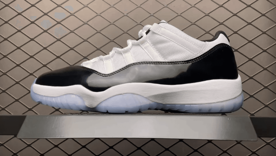 JRD 11 Retro Low Concord 528895-153