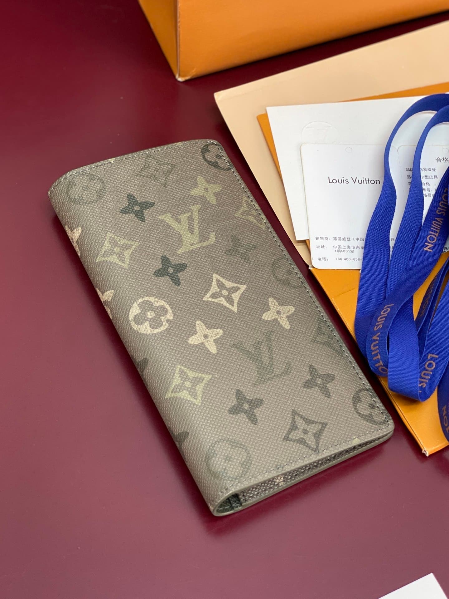 L X V Wallets 19x10.5x2.5cm
