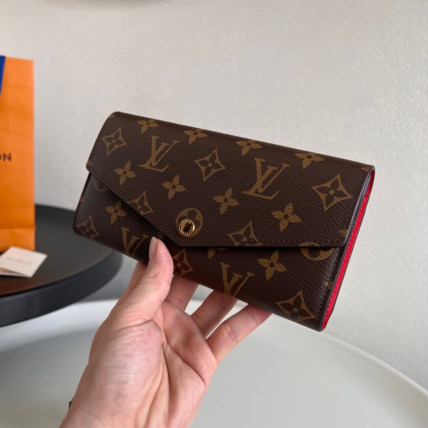 L X V Wallets 19x10.5x2.5cm