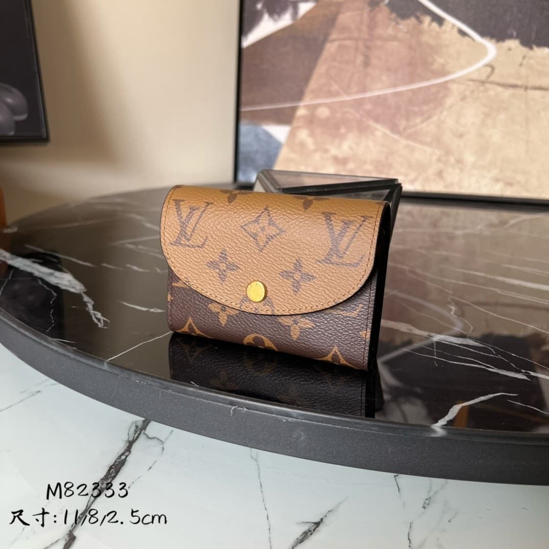 L X V Wallets 11x8x2.5cm